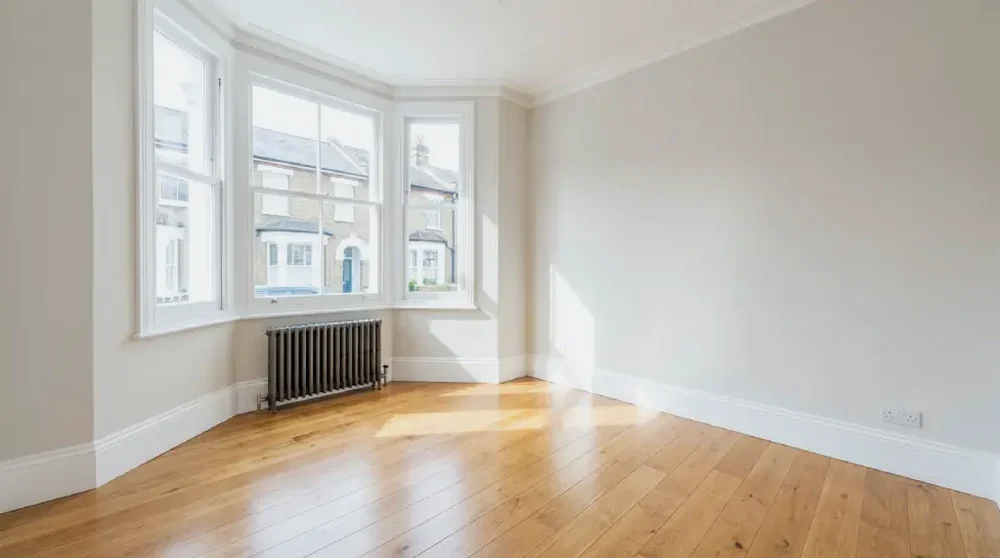 Living Areas cleaning in Barnet