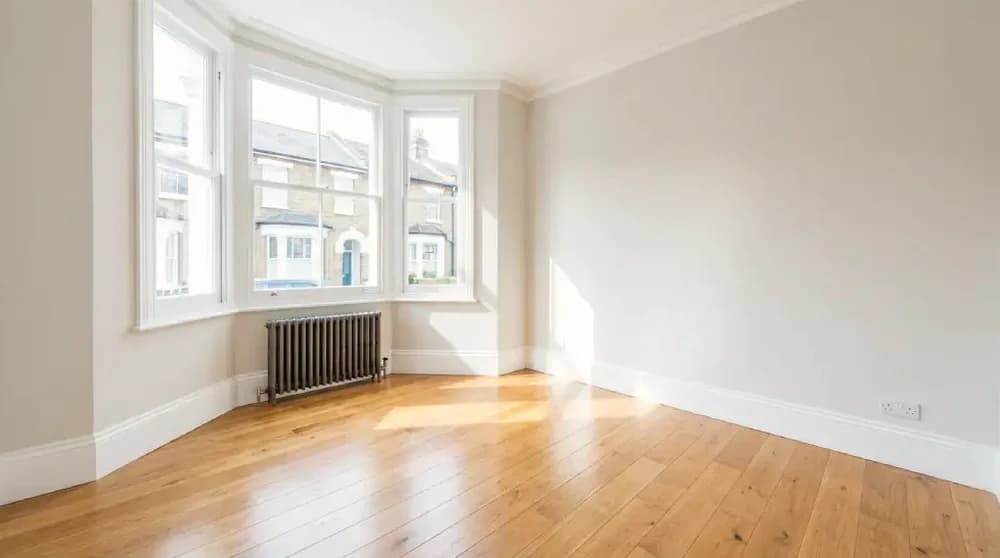 Living Areas cleaning in Richmond upon Thames