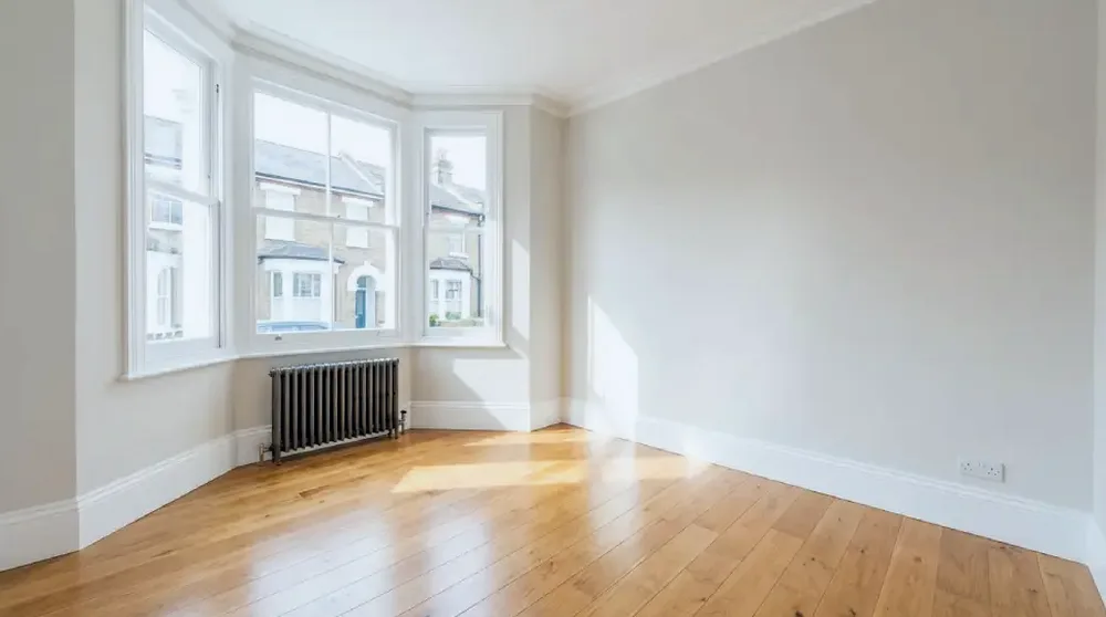 Living Areas cleaning in Tower Hamlets