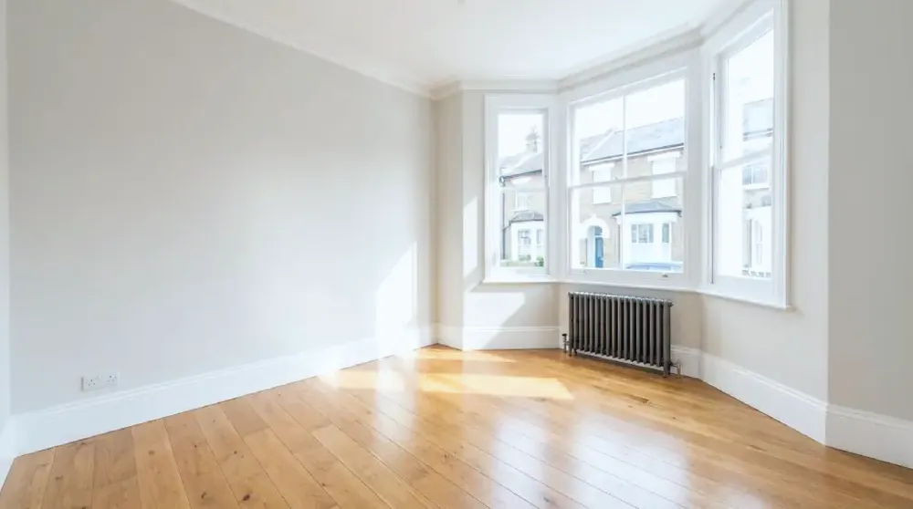 Living Areas cleaning in Westminster