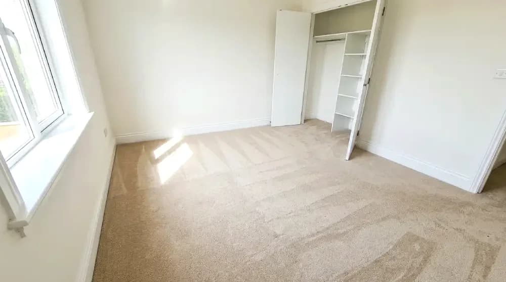 Bedrooms cleaning in Brent