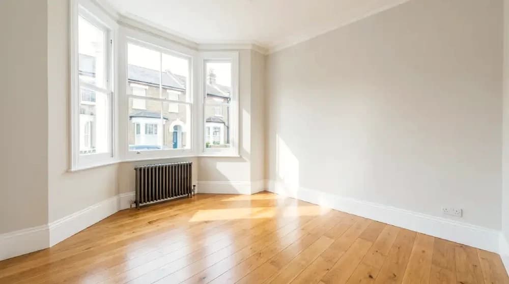 Living Areas cleaning in Southwark